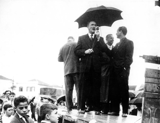 Discurso de Ennio Brancalion - anos 50. Fonte - Acervo do Museu Barão de Mauá